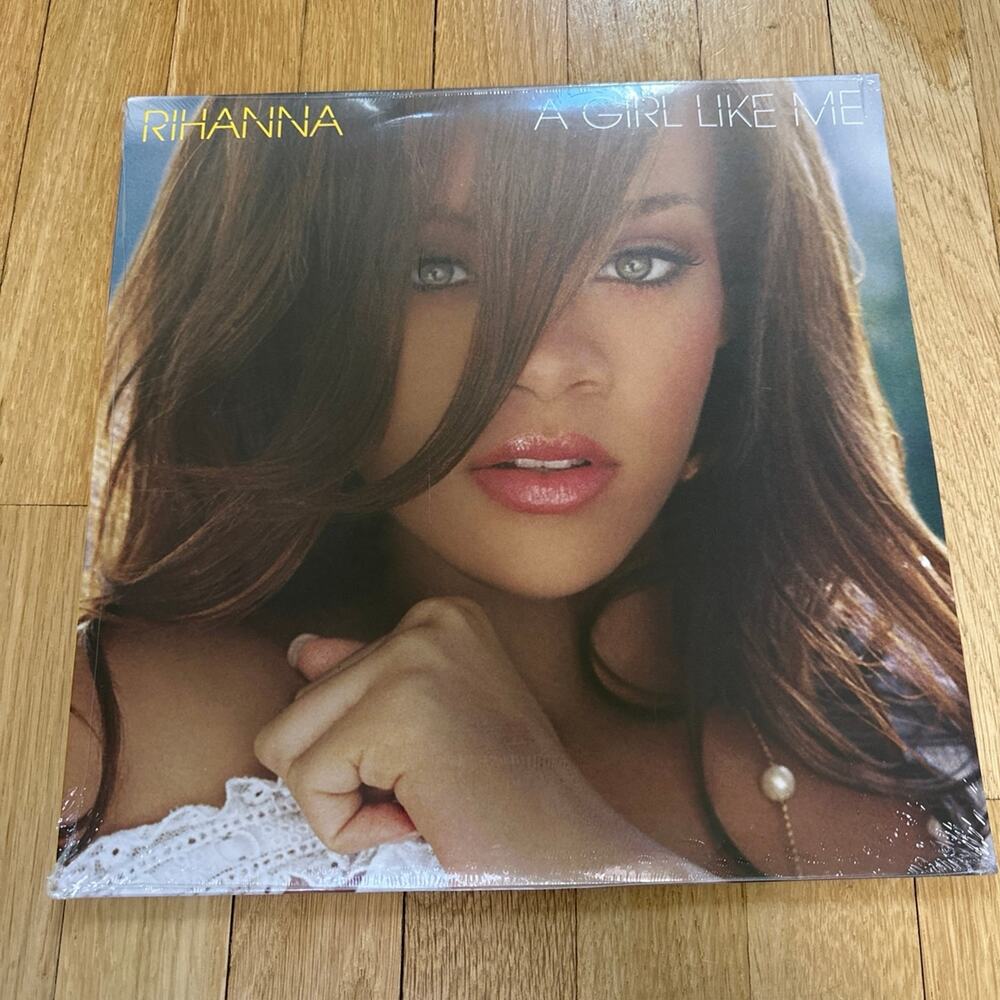NEW - Rihanna Vinyl - A Girl Like Me
